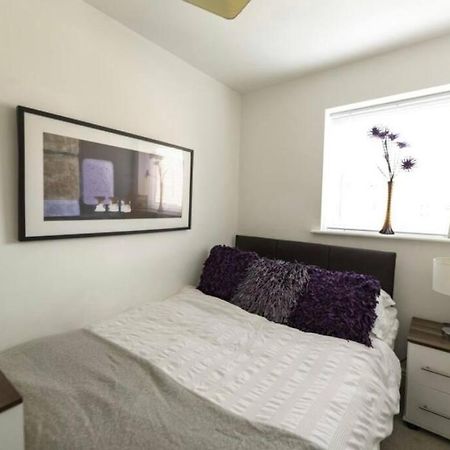 City Centre 2 Bed Apartment Chester Buitenkant foto