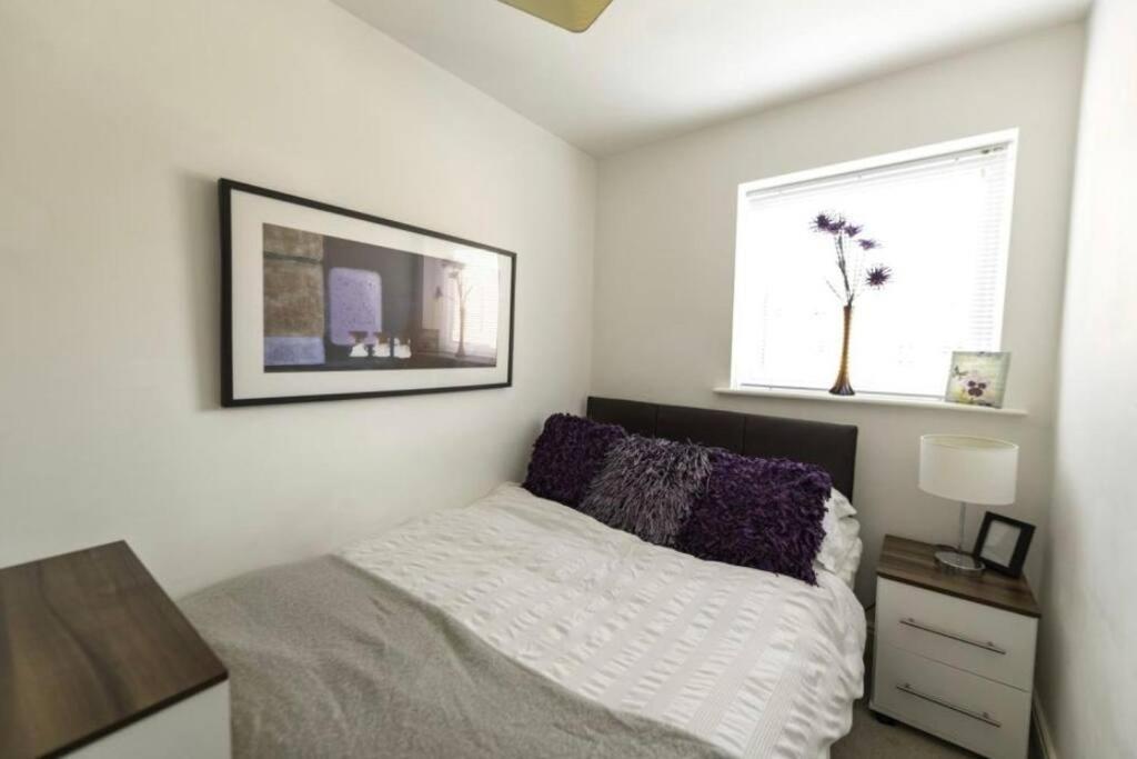 City Centre 2 Bed Apartment Chester Buitenkant foto