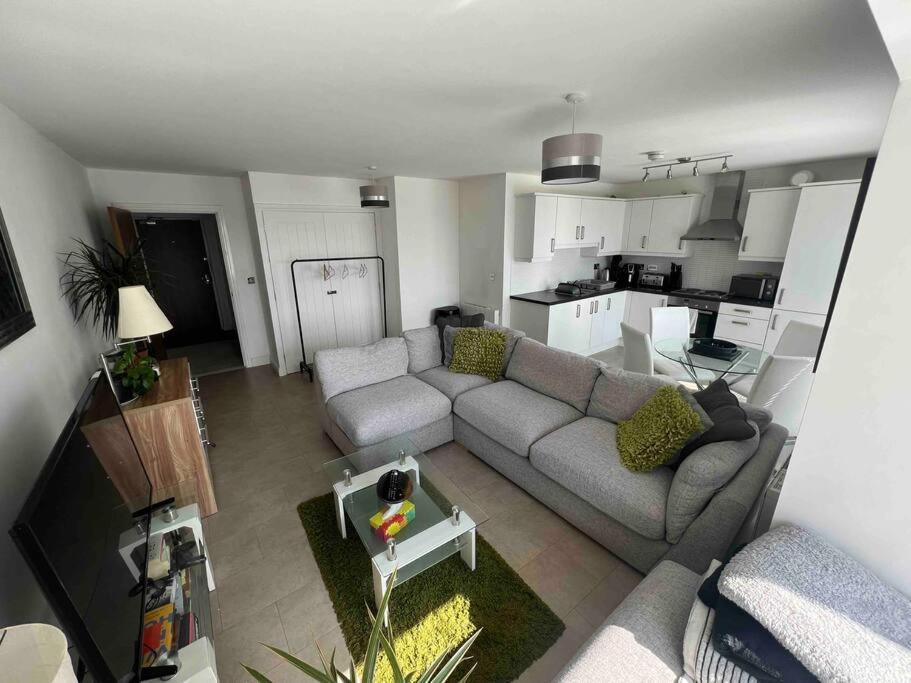City Centre 2 Bed Apartment Chester Buitenkant foto